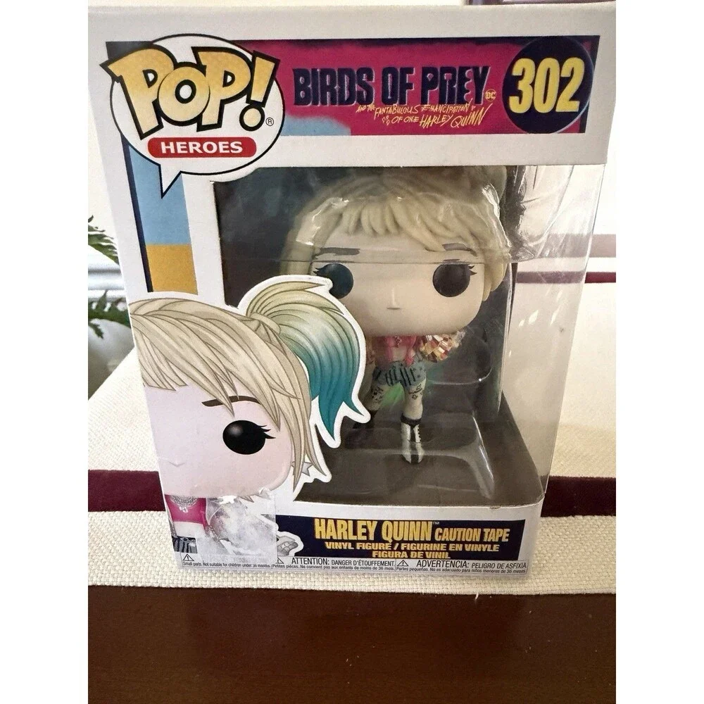 Funko Pop! Heroes Birds of Prey Harley Quinn Caution Tape Figure #302 NIB